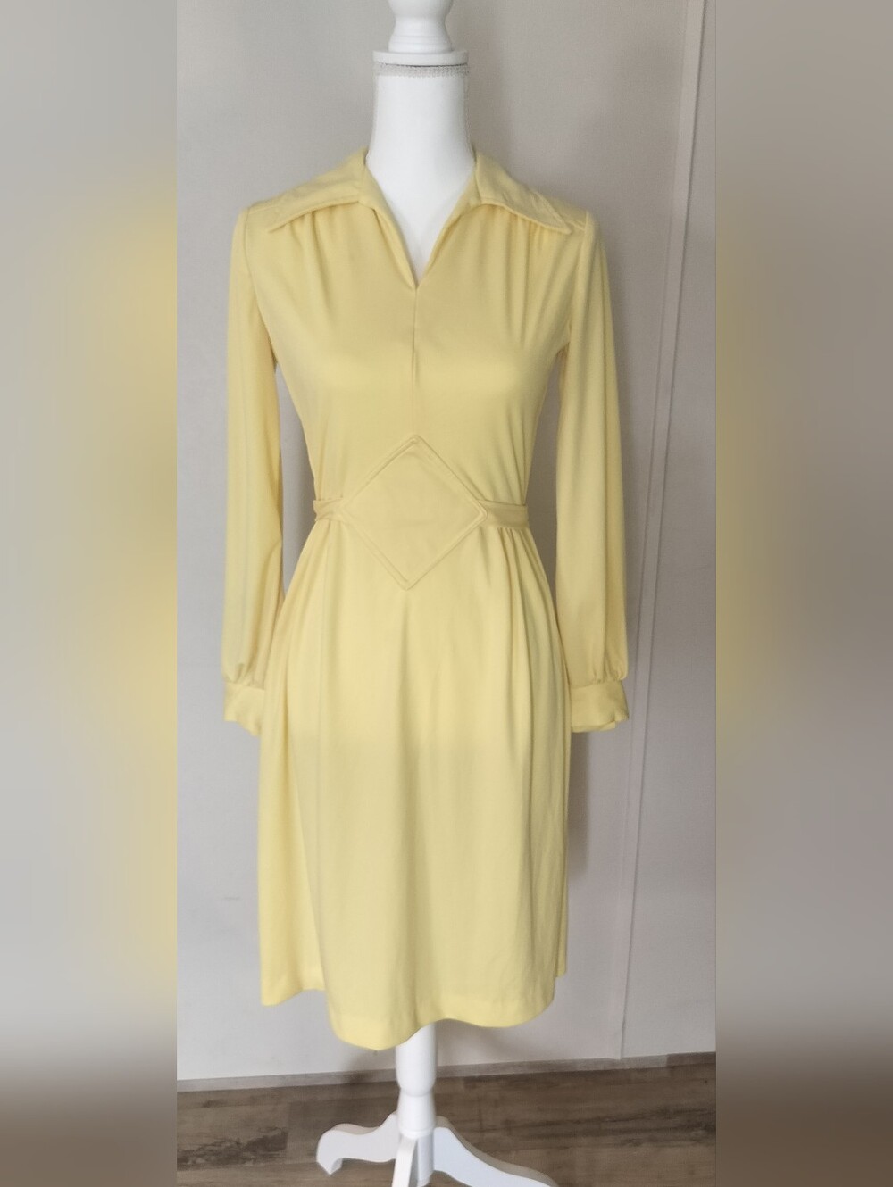 Soft Yellow Long-Sleeve V-Neck Dress with Diamond Waist Detail